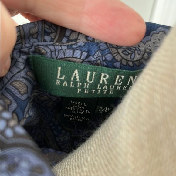 Lauren Ralph Lauren Petite Blue and Gray Paisley Button Down Shirt NWOT Sz PM - Picture 2 of 10